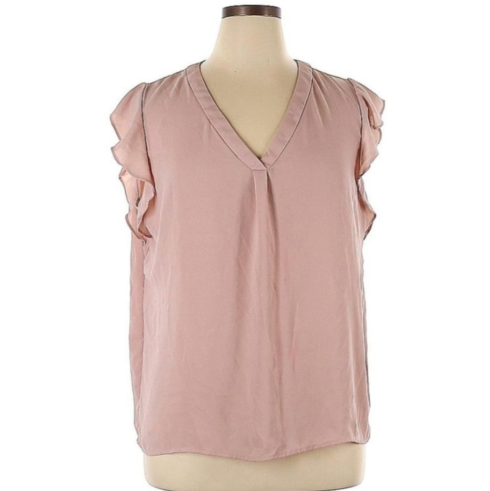 Pink Philosophy Republic Short Sleeved Blouse. Size Small. EUC